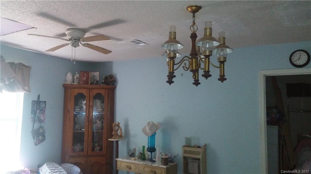 1063 Perla Road, Unit 16 York, SC 29745 - Photo 3 of 11 Gallery Image 3