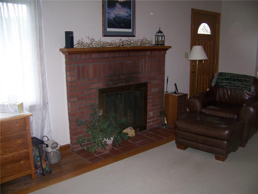 1365 Hooker Road Karns City, PA 16041 - Photo 9 of 18 Gallery Image 9