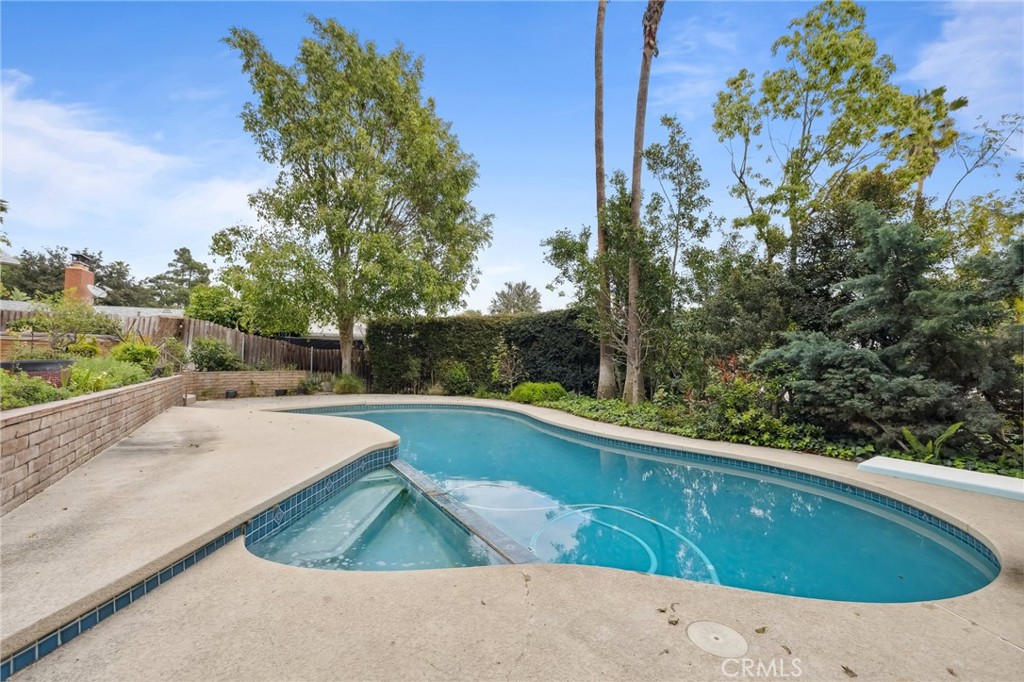 4254 Miramonte Place Riverside, CA 92501 - Photo 35 of 43 a view of swimming pool from a yard