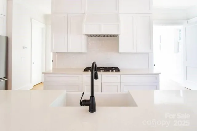 $1,500,000 | 1 Antioch Church Road, Weddington, NC 28104