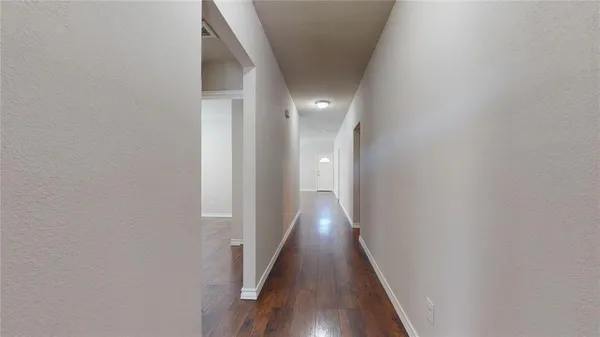 $1,700 | 2104 Daniel Street, Fort Worth, TX 76104