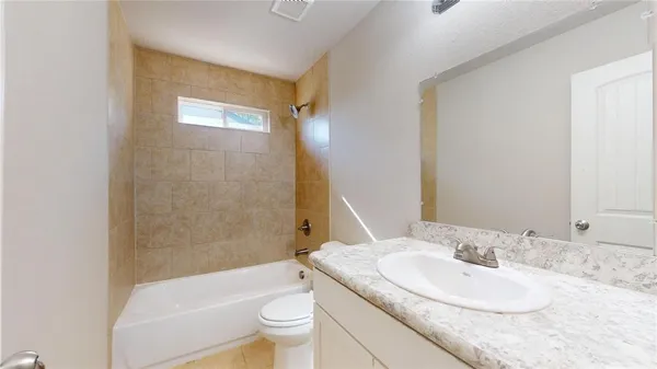 $1,700 | 2104 Daniel Street, Fort Worth, TX 76104