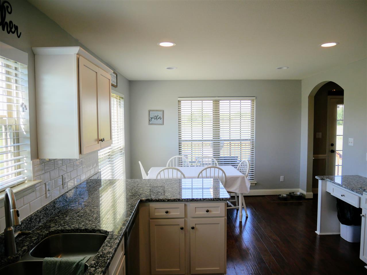 216 Grassy Knoll Road Gaffney, SC 29341 - Photo 4 of 18