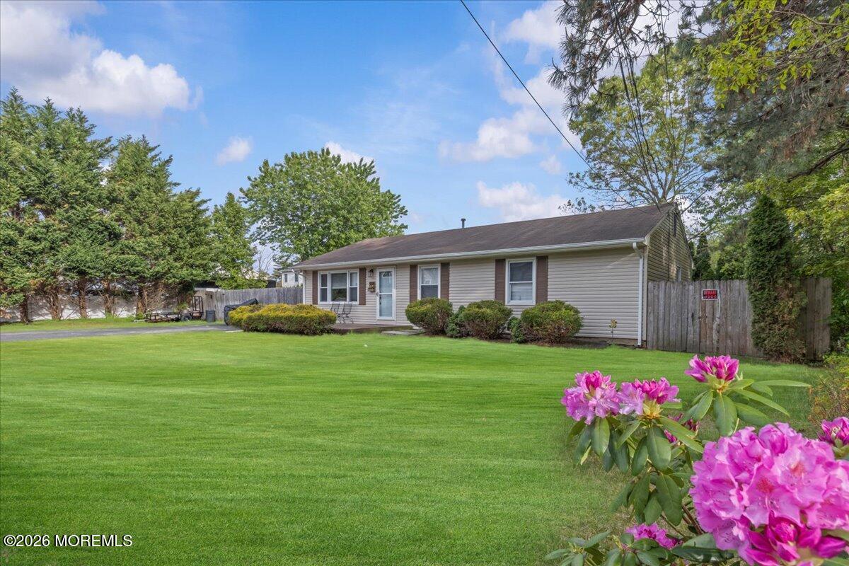 508 Riverside Avenue Toms River, NJ 08757 - Photo 4 of 37 03-IMG_6753_1