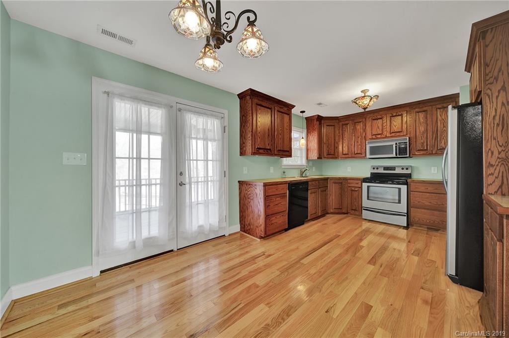 326 State Rd S-46-167 York, SC 29745 - Photo 2 of 32 Gallery Image 2