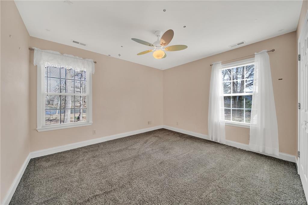 326 State Rd S-46-167 York, SC 29745 - Photo 15 of 32 Gallery Image 15