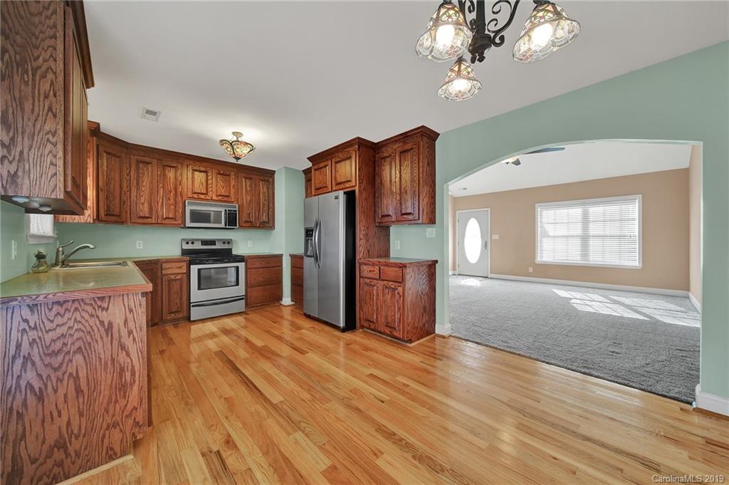 326 State Rd S-46-167 York, SC 29745 - Photo 3 of 32 Gallery Image 3