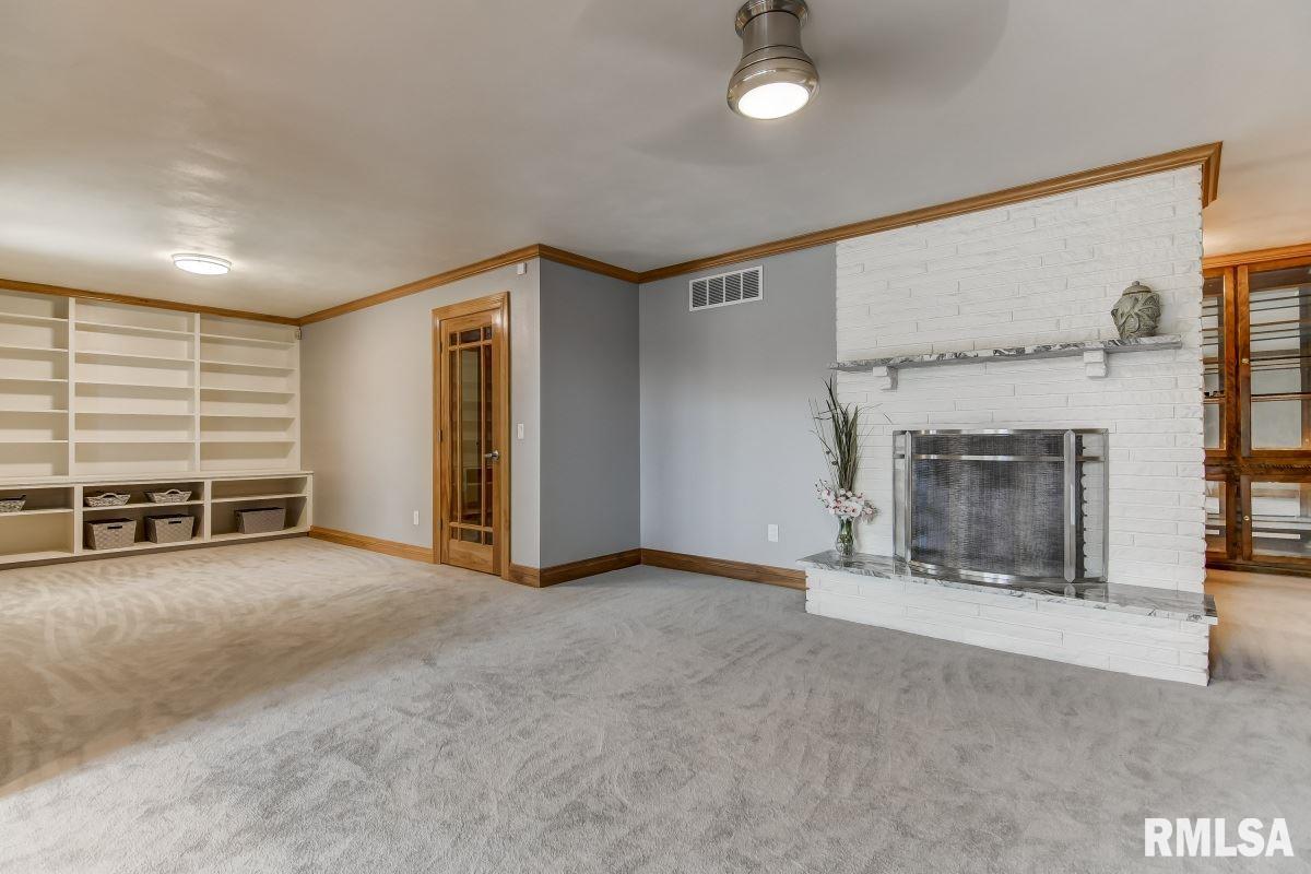 5628 Mechanicsburg Road Springfield, IL 62712 - Photo 15 of 45