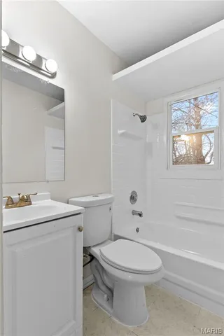 $159,000 | 55 La Venta Drive, Florissant, MO 63031