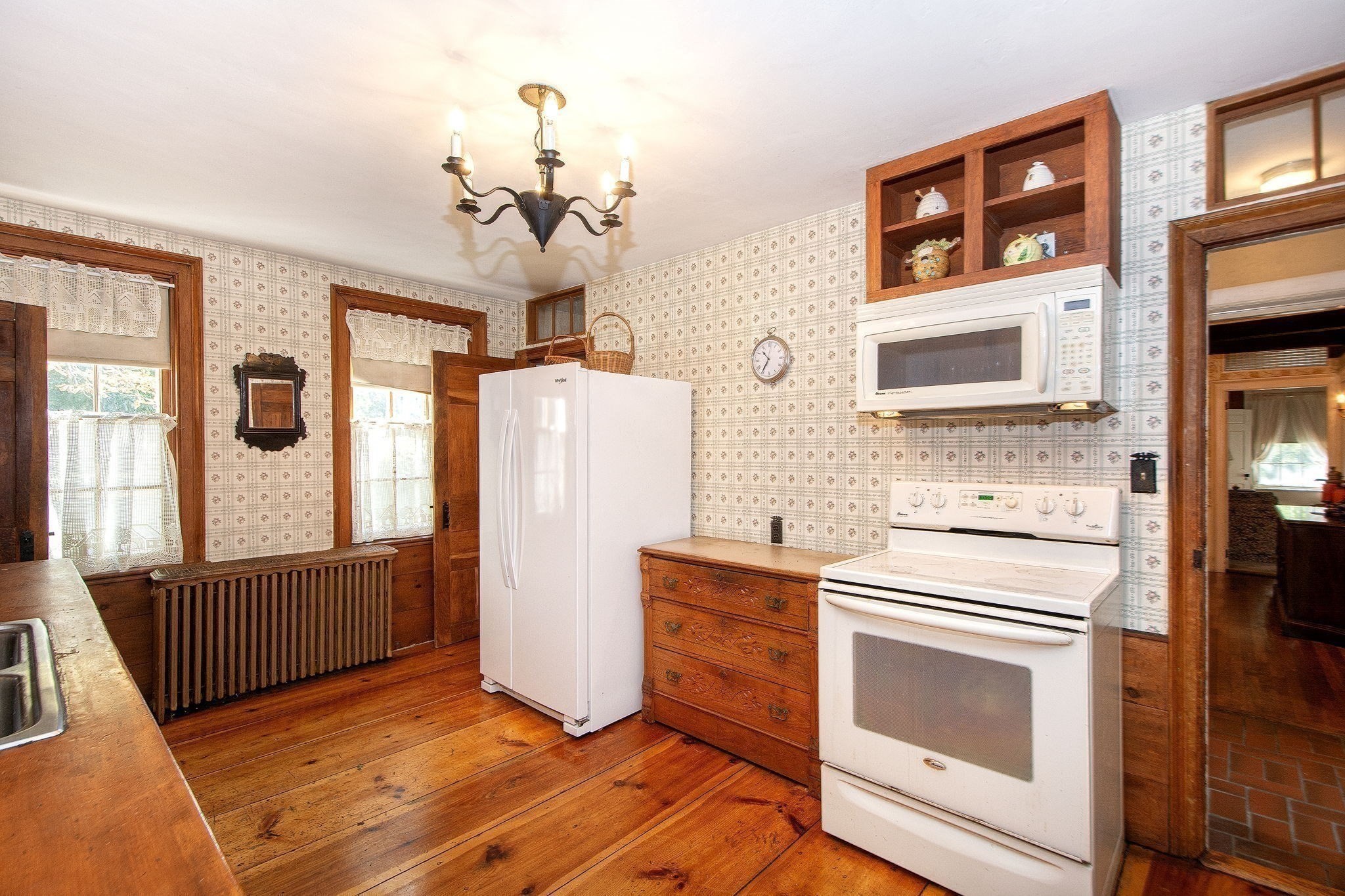 612 First Parish Road Scituate, MA 02066 - Photo 12 of 41 Gallery Image 12