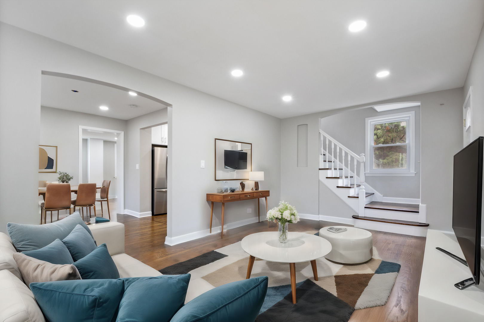 2513 5th Avenue North Riverside, IL 60546 - Photo 3 of 27 a living room with furniture and a flat screen tv