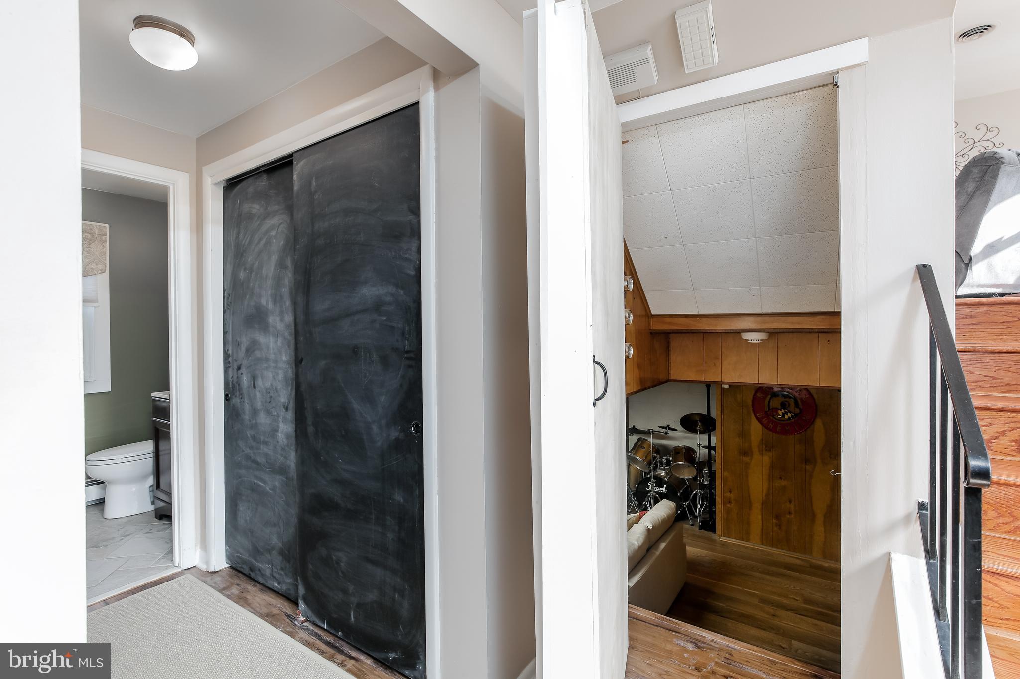 812 Seaword Road Baltimore, MD 21286 - Photo 13 of 36 Secret access to bonus room!