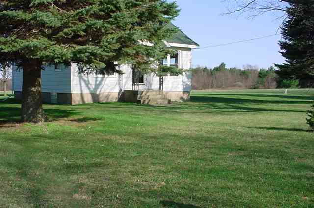 305 South Ridge Road Carsonville, MI 48419 - Photo 14 of 29 31098592-14.JPG