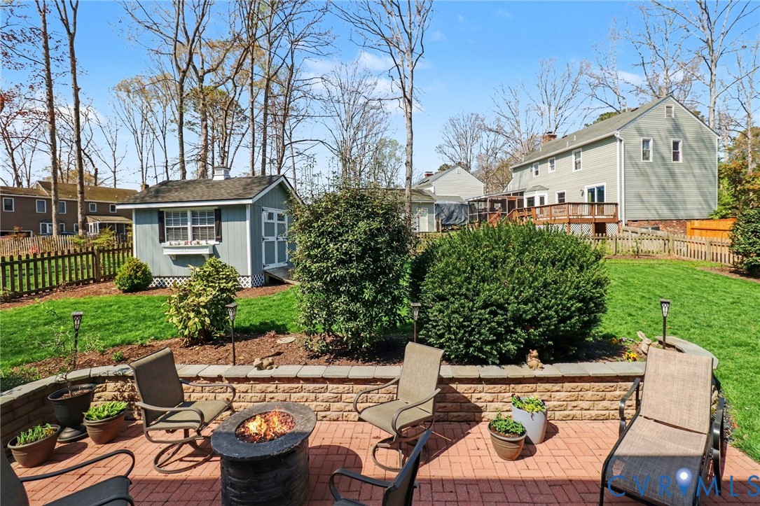 548 Glenmeadow Road Midlothian, VA 23114 - Photo 25 of 31 a view of outdoor space yard and patio