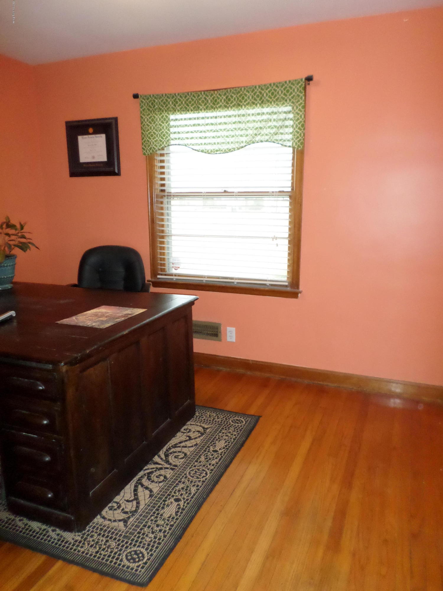 9719 3rd Street Road Louisville, KY 40272 - Photo 15 of 25 SAM_2743