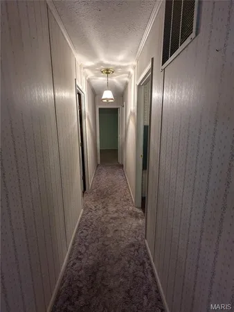 $260,000 | 19503 North Moonbeam Lane, Mount Vernon, IL 62864