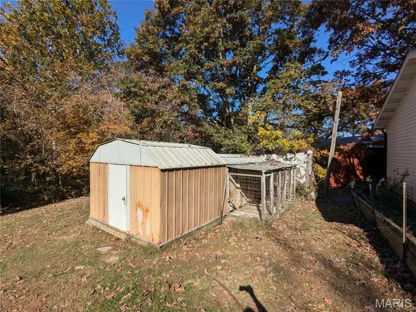 $260,000 | 19503 North Moonbeam Lane, Mount Vernon, IL 62864