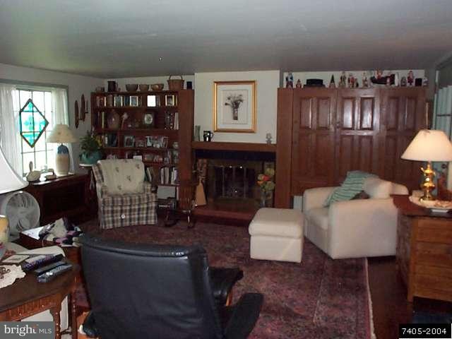 2680 Blackberry Road Dover, PA 17315 - Photo 4 of 6 Gallery Image 4