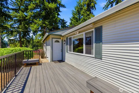 $429,950 | 842 Southwest 305th Street, Federal Way, WA 98023
