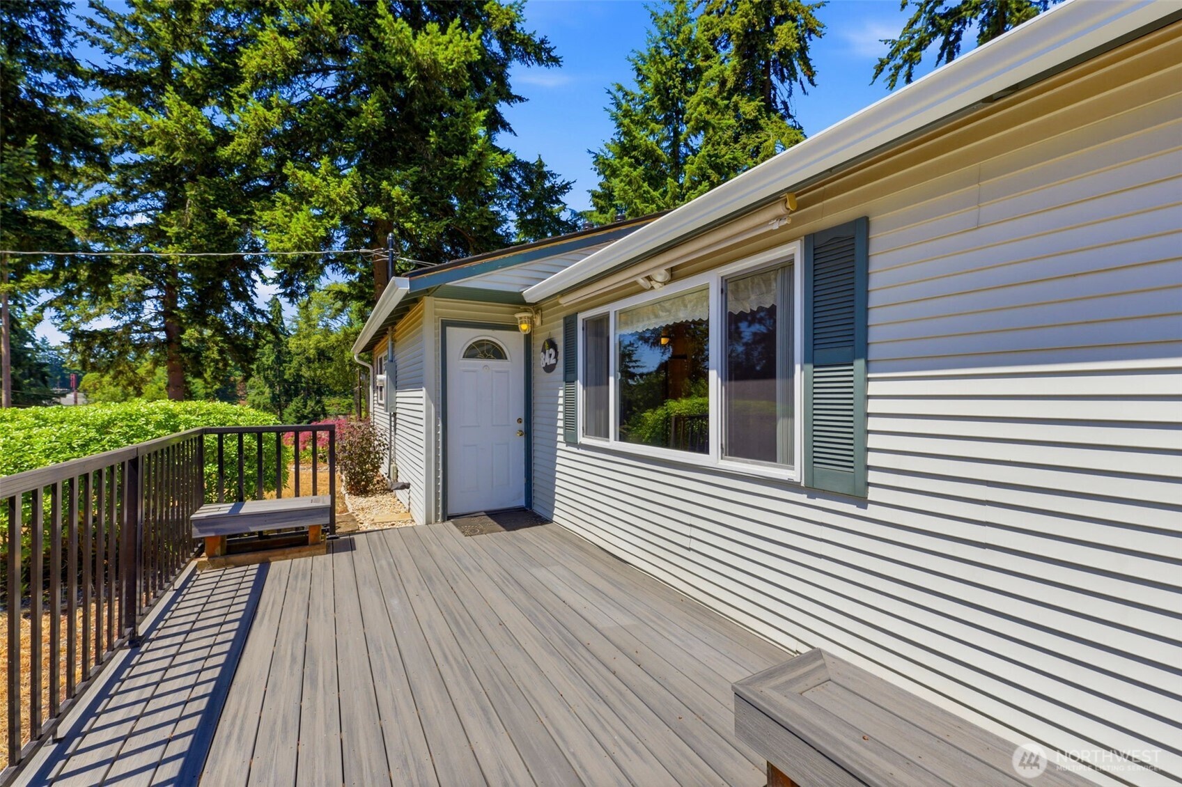 842 Southwest 305th Street Federal Way, WA 98023 - Photo 4 of 35
