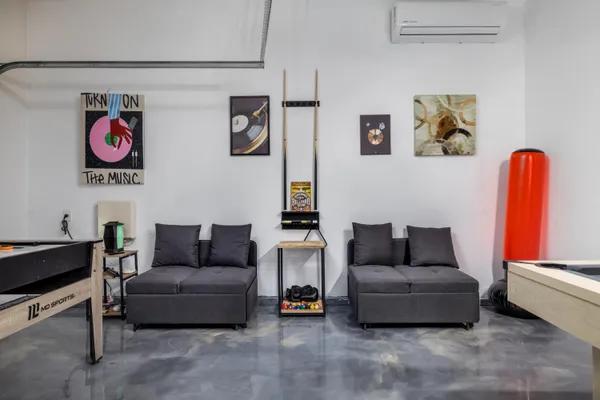 $5,000 | 49527 Wayne Street, Indio, CA 92201