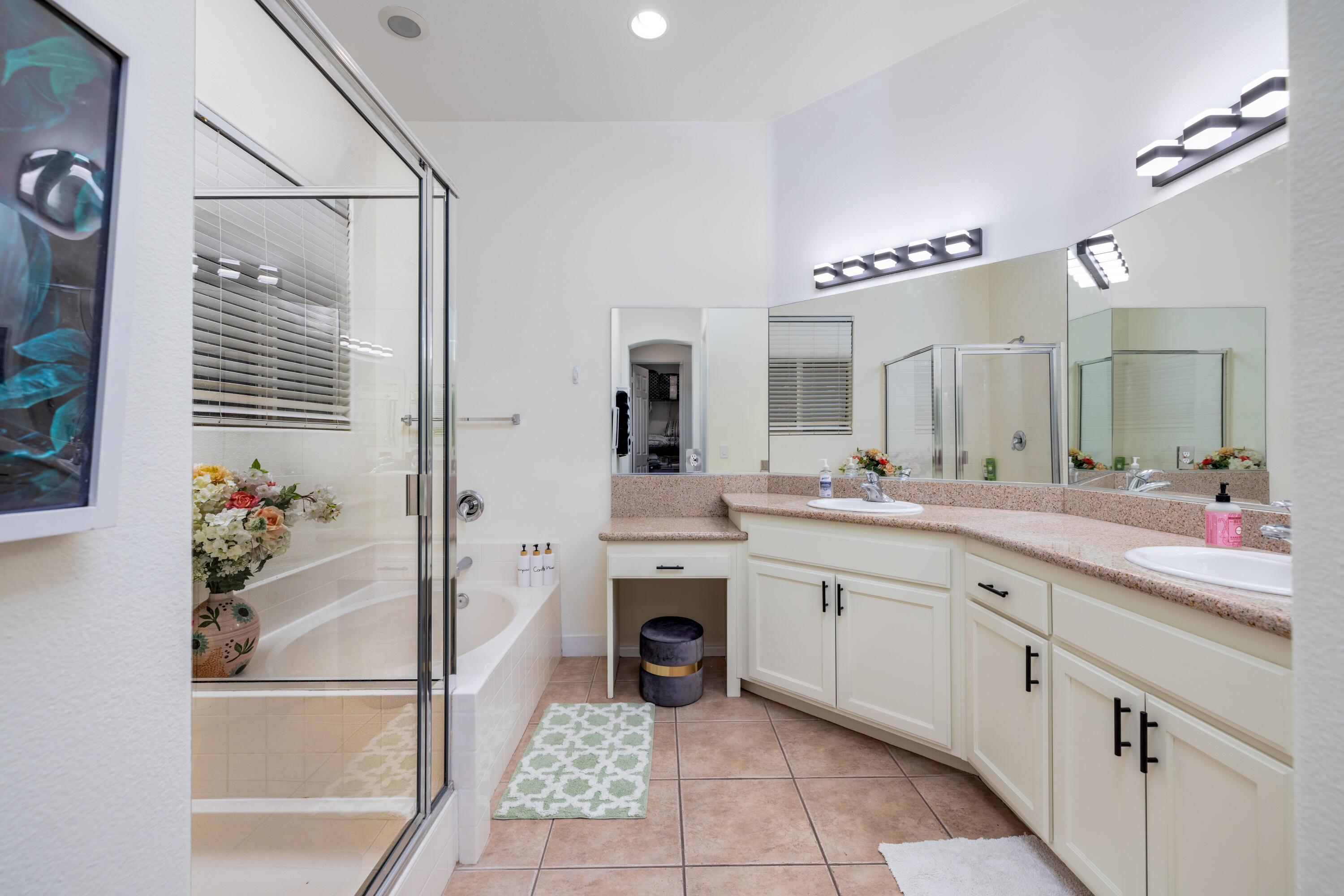 49527 Wayne Street Indio, CA 92201 - Photo 33 of 147 33 hdrephoto.com-49527-wayne-st-156