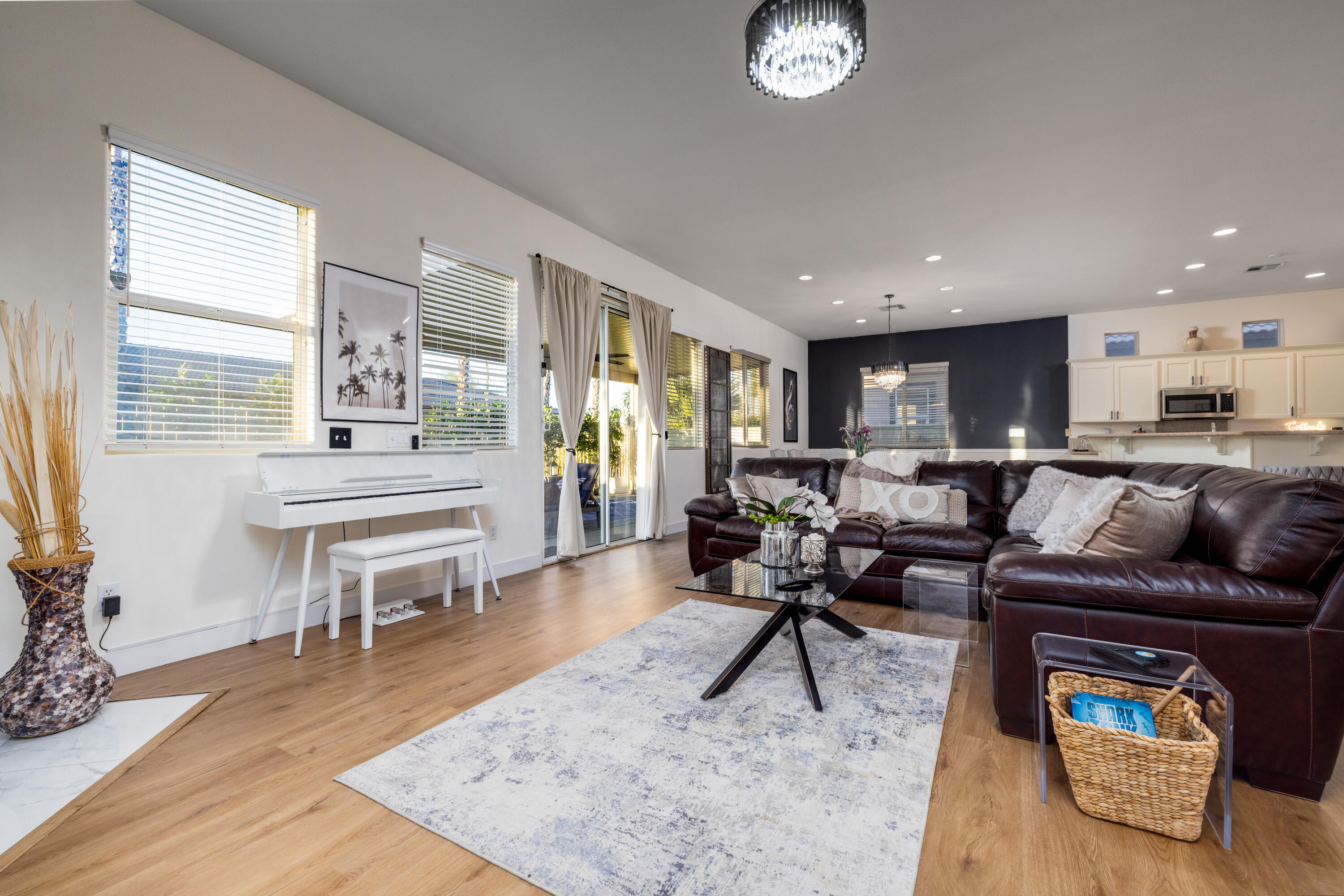 49527 Wayne Street Indio, CA 92201 - Photo 4 of 147 4 hdrephoto.com-49527-wayne-st-026