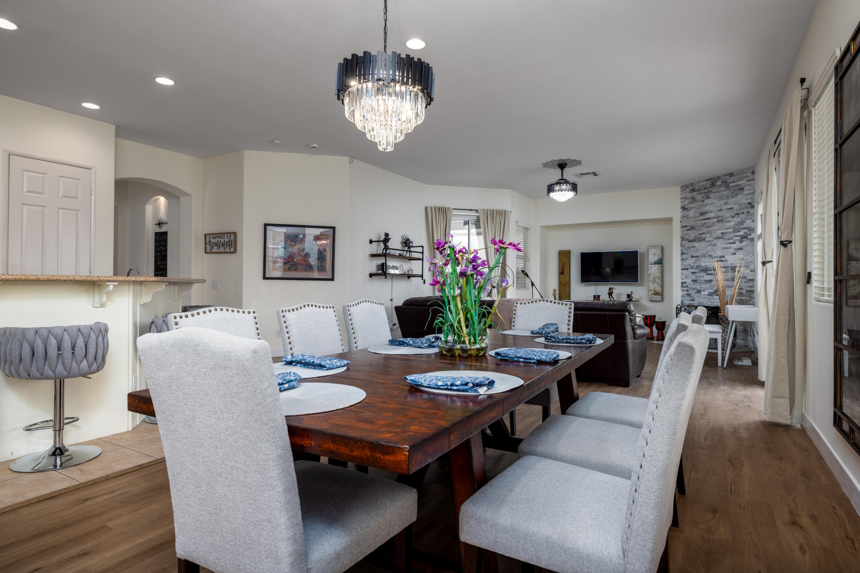 49527 Wayne Street Indio, CA 92201 - Photo 65 of 147 64 hdrephoto.com-49527-wayne-st-675-Edit