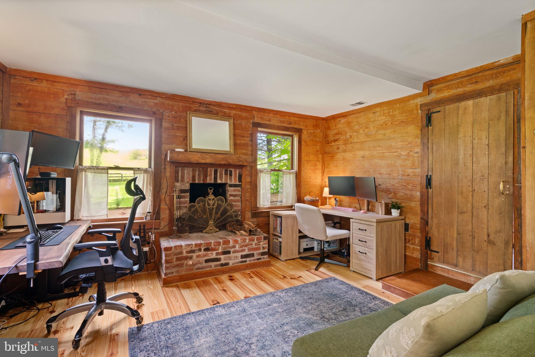 8520 Maidstone Road Delaplane, VA 20144 - Photo 17 of 67 Den or Study. You Decide!