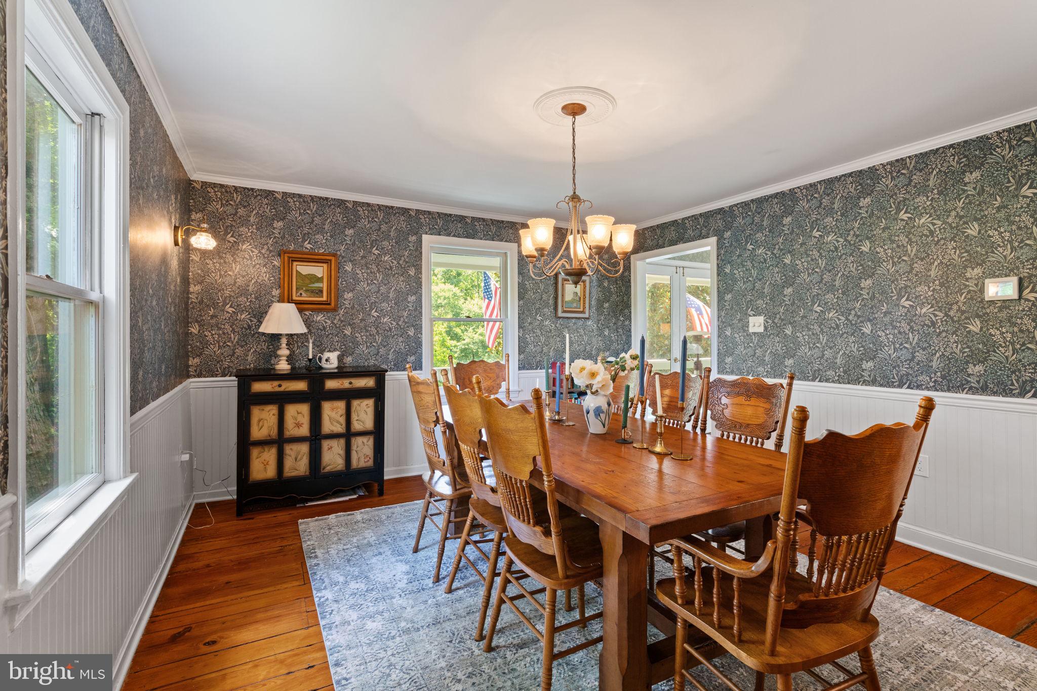 8520 Maidstone Road Delaplane, VA 20144 - Photo 28 of 67 Dining Room