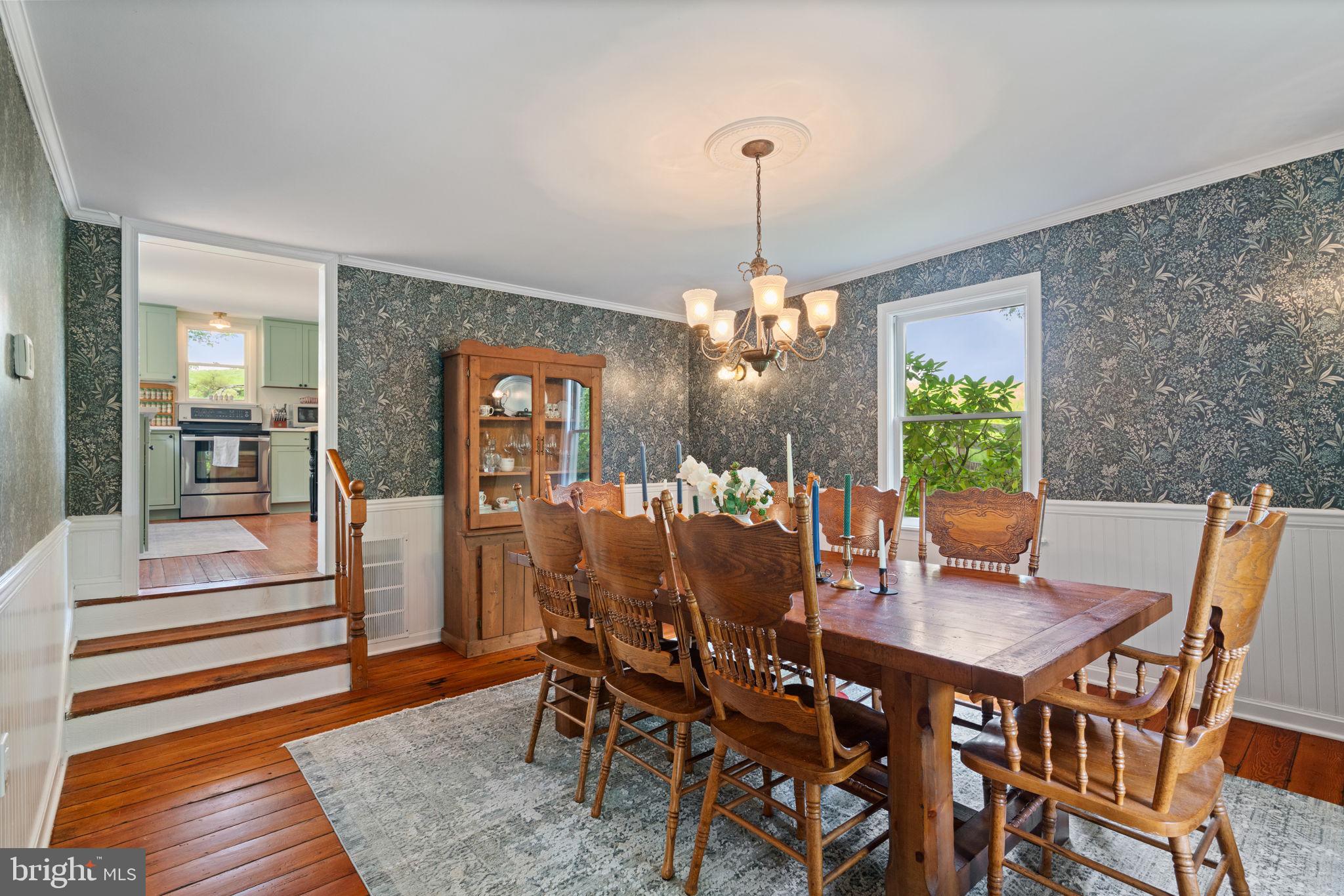 8520 Maidstone Road Delaplane, VA 20144 - Photo 29 of 67 Dining Room