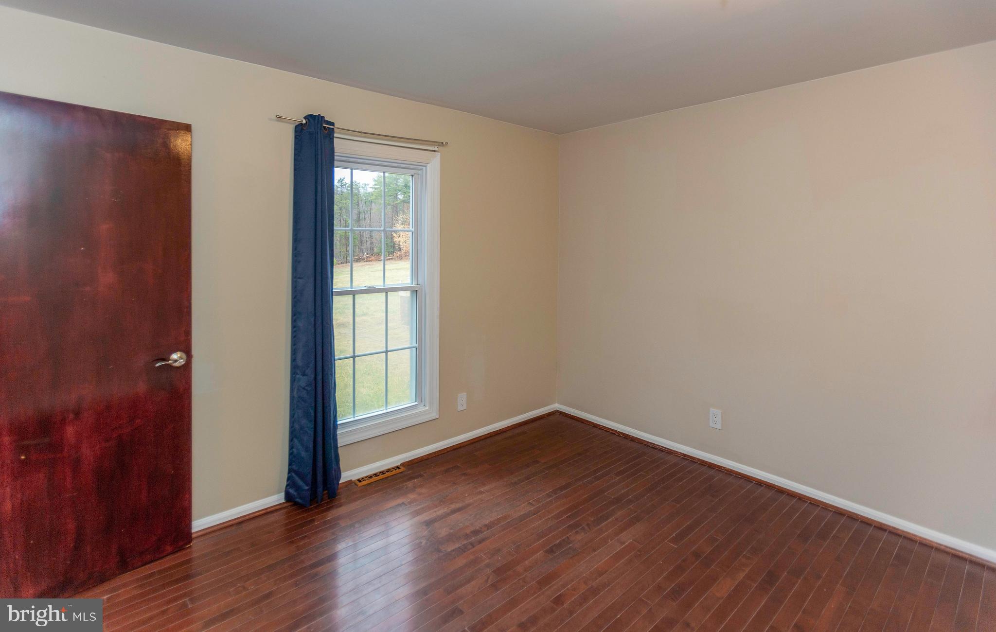 136 Andrew Chapel Road Stafford, VA 22554 - Photo 23 of 32 Bedroom 2
