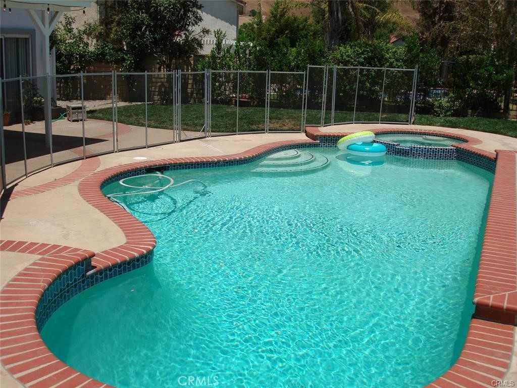 19584 Shadow Glen Circle Porter Ranch, CA 91326 - Photo 55 of 75