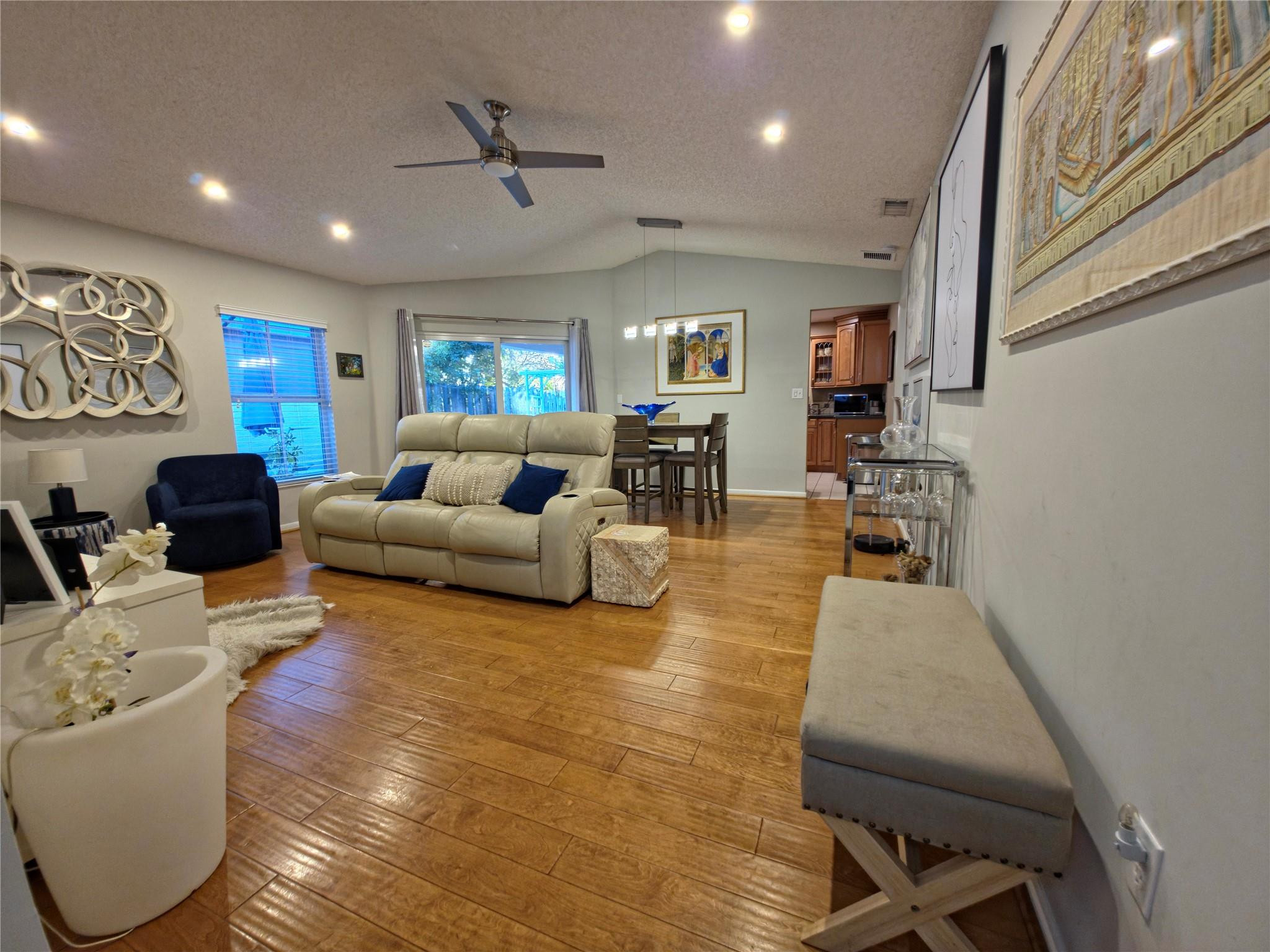 4425 Southwest 72nd Terrace Davie, FL 33314 - Photo 2 of 21 Photo 2