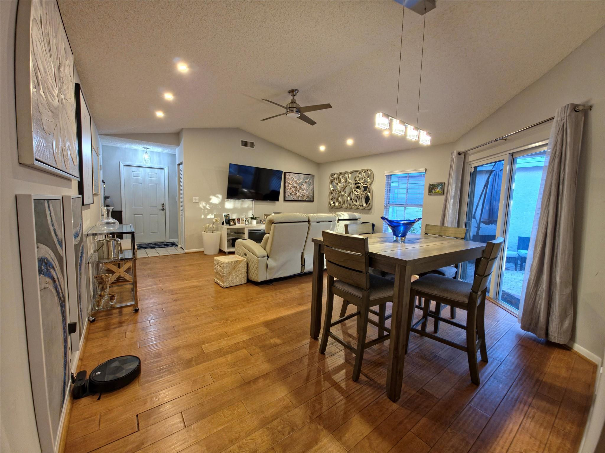 4425 Southwest 72nd Terrace Davie, FL 33314 - Photo 3 of 21 Photo 3