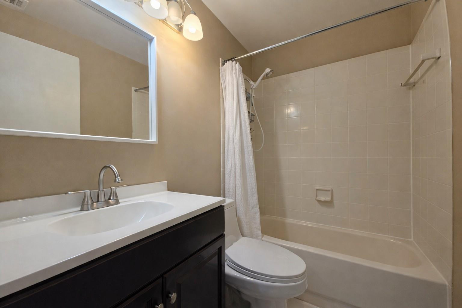 4425 Southwest 72nd Terrace Davie, FL 33314 - Photo 8 of 21 Photo 8