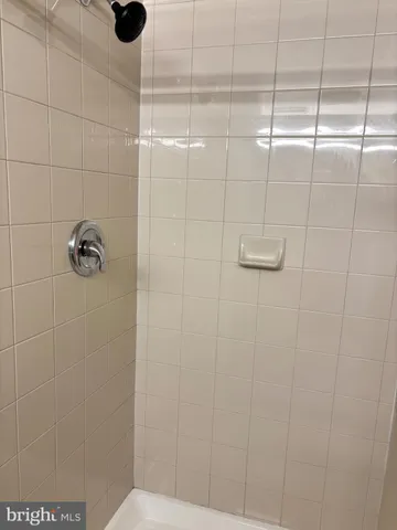 $2,295 | 6966 Hanover Parkway, Greenbelt, MD 20770