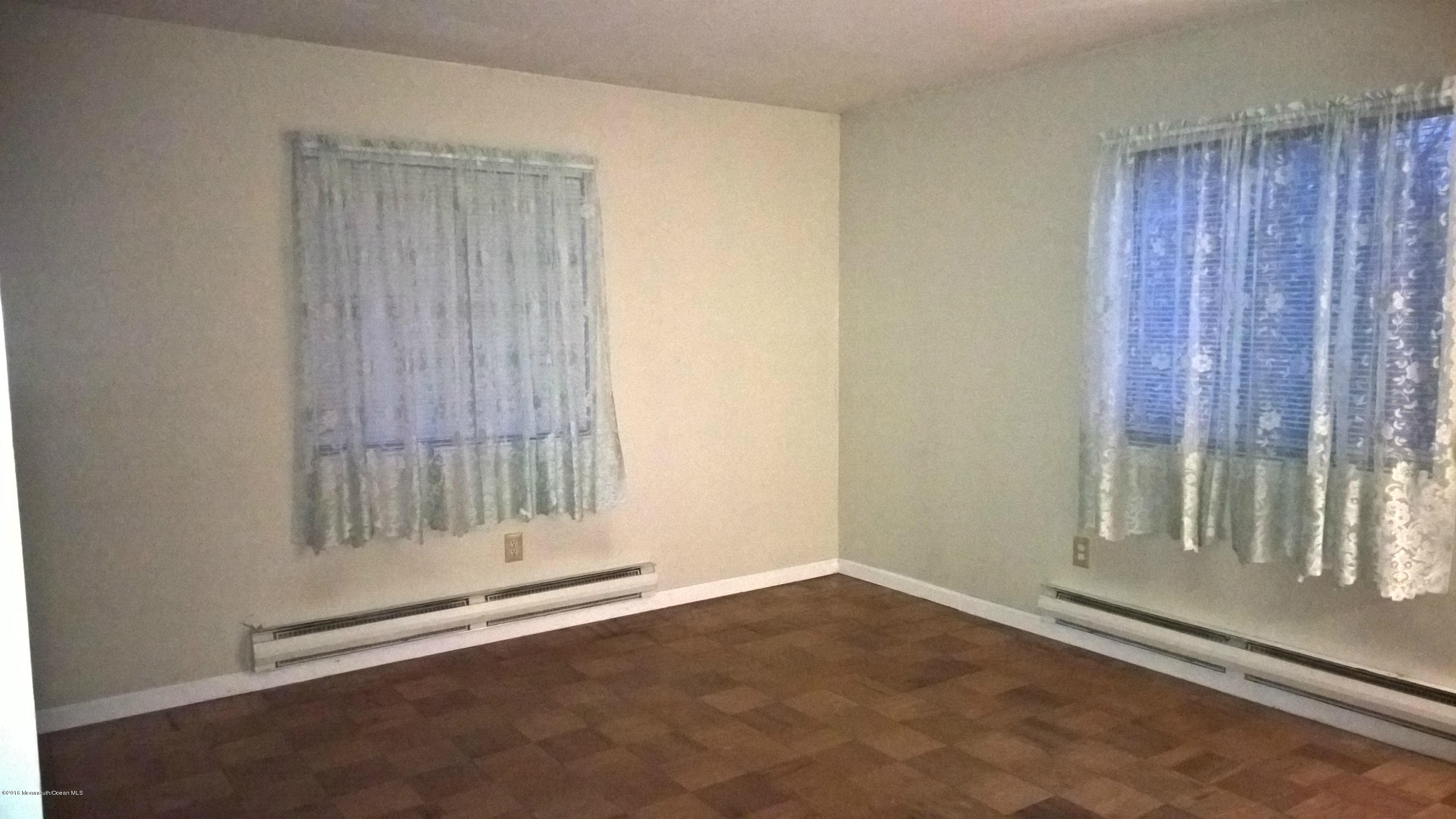 925 Toms River Road Jackson, NJ 08527 - Photo 18 of 27 bedroom2