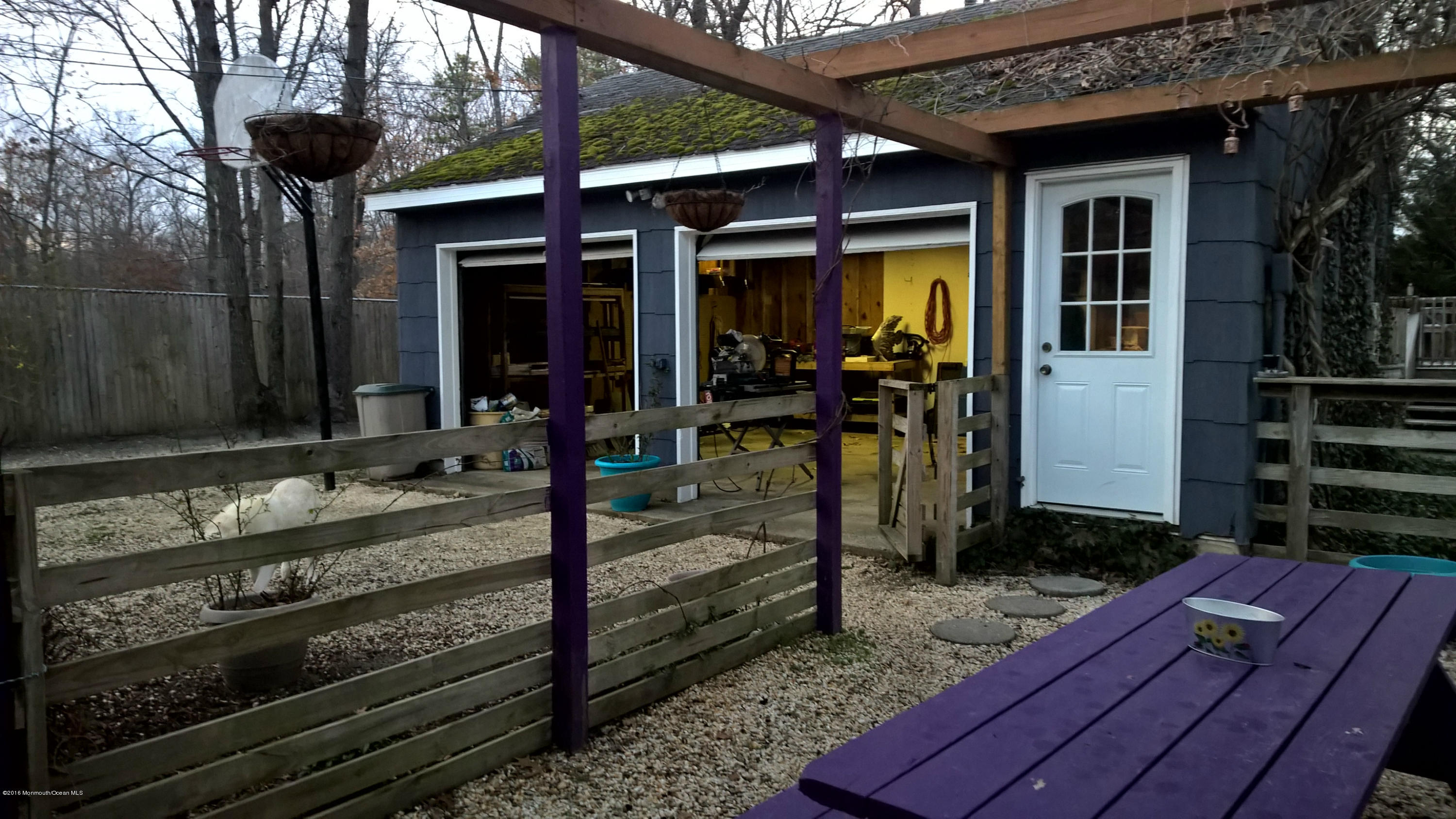 garage