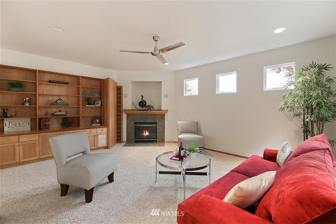 5818 Southeast 2nd Court Renton, WA 98059 - Photo 7 of 17