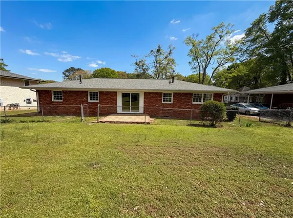 $219,000 | 96 Greene Street Northeast, Fairburn, GA 30213