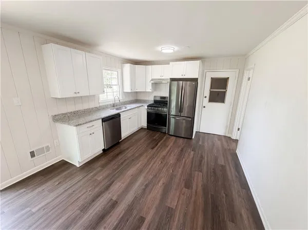 $219,000 | 96 Greene Street Northeast, Fairburn, GA 30213