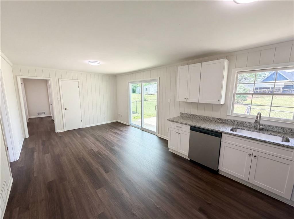 96 Greene Street Northeast Fairburn, GA 30213 - Photo 7 of 17