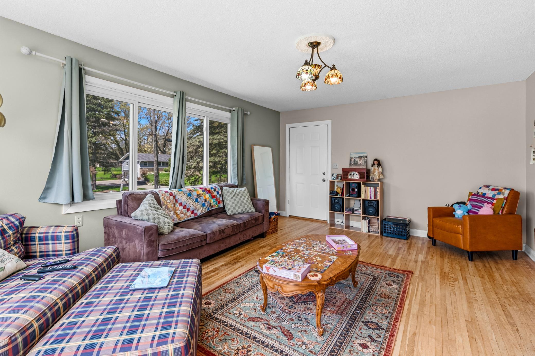 601 Labore Road St. Paul, MN 55117 - Photo 2 of 31