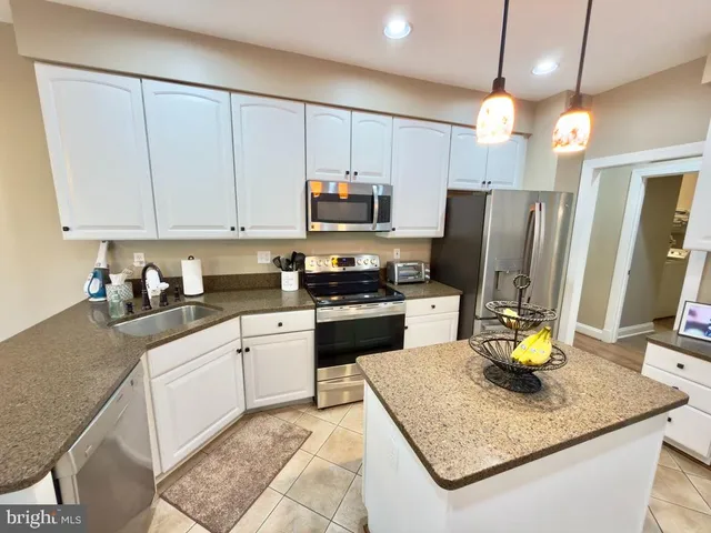 $1,050,000 | 6413 Glittering Light Lane, Clarksville, MD 21029