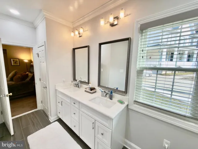 $1,050,000 | 6413 Glittering Light Lane, Clarksville, MD 21029