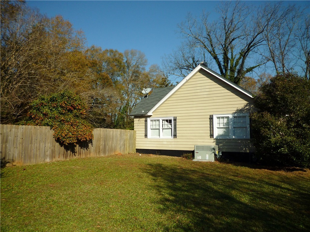 1509 East Calhoun Street Anderson, SC 29621 - Photo 4 of 24