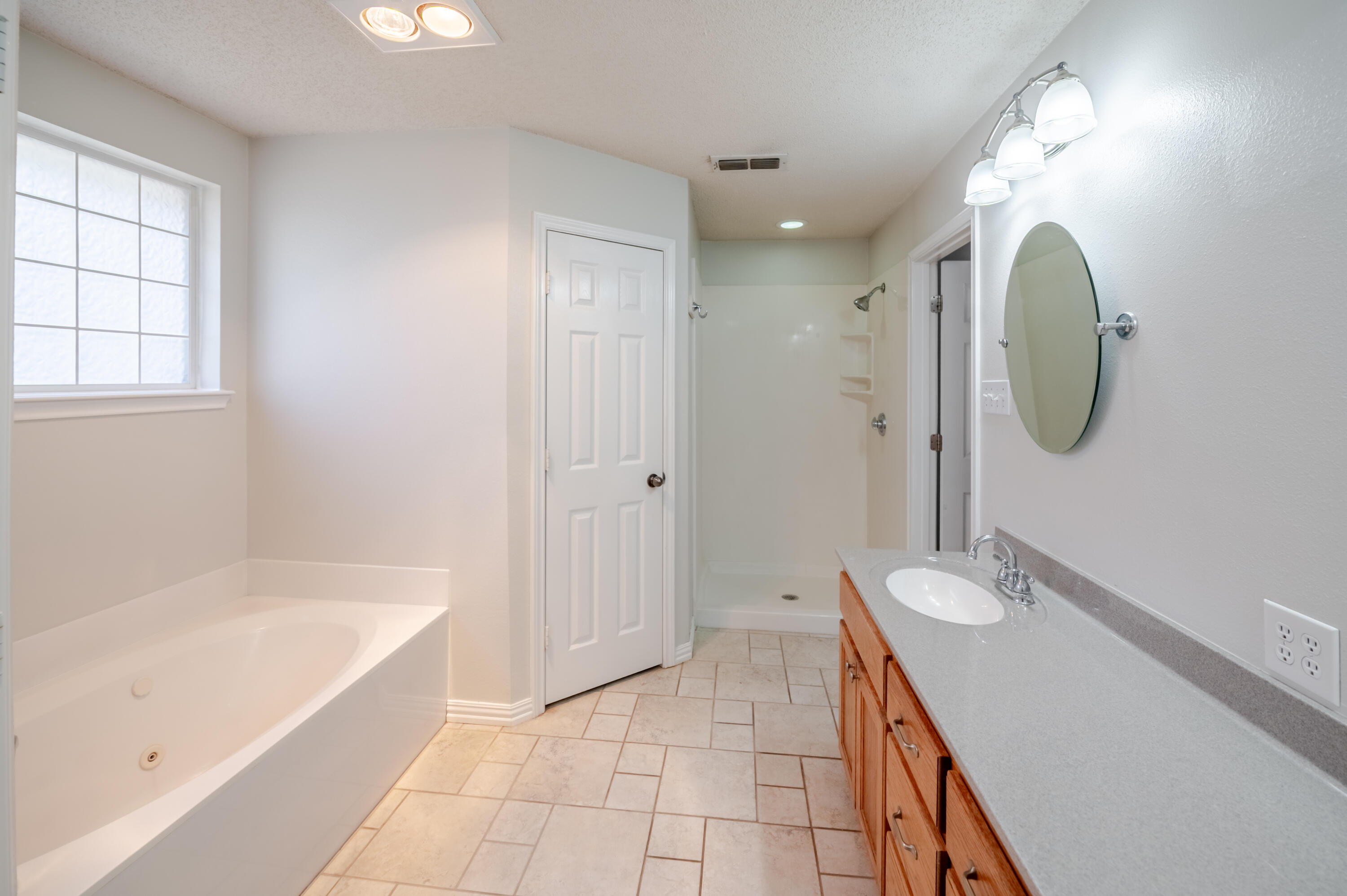 6810 84th Street Lubbock, TX 79424 - Photo 23 of 33 RE6.2-31