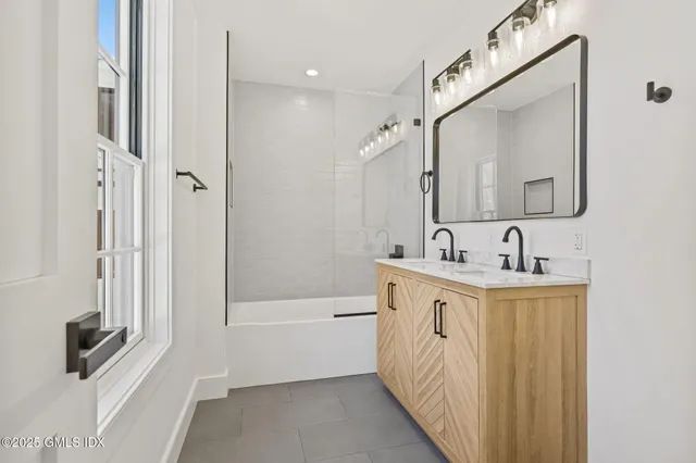 $1,849,000 | 18 Sound Beach Avenue, Old Greenwich, CT 06870