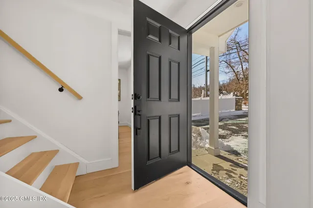 $1,849,000 | 18 Sound Beach Avenue, Old Greenwich, CT 06870